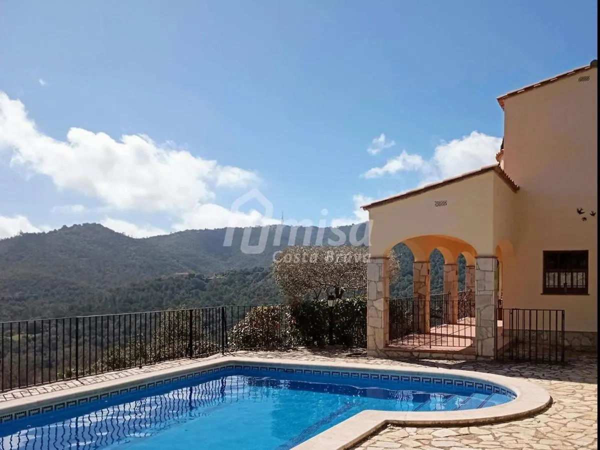 Casa Bellota Calonge  0*, Calonge (Catalonia) Spain